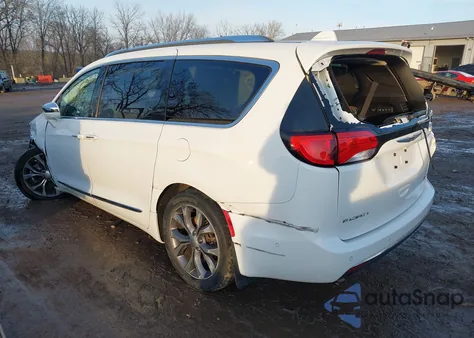 2017 Chrysler Pacifica Limited из США, поврежденный, VIN 2C4RC1GG6HR584137
